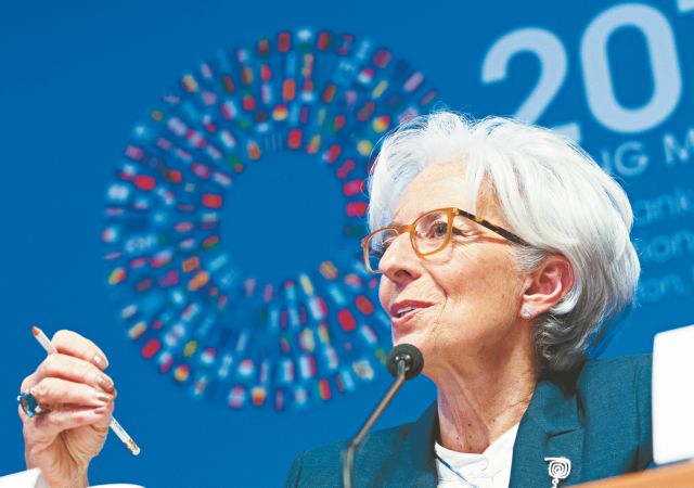 Lagarde “ambiguous” regarding Greek debt restructure and third aid package